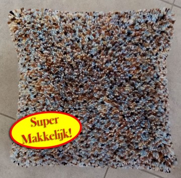 Earth pepper knoopkussen